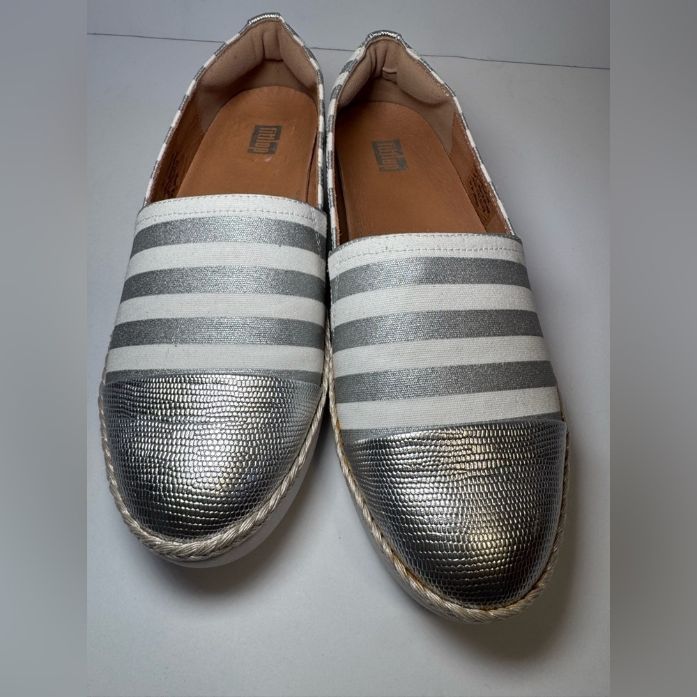 FitFlop Dahlia Metallic Stripe Espadrille size 7